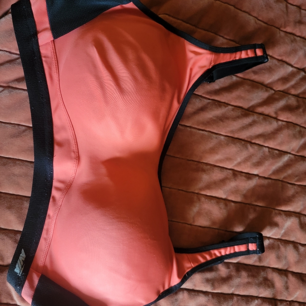 Avia sports bra